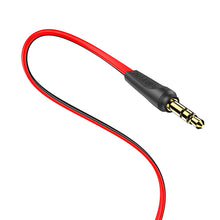 Заредете изображение във визуализатора на галерията – Borofone Cable BL6 - jack 3,5mm to jack 3,5mm - 2 metres red
