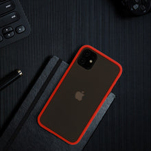 Заредете изображение във визуализатора на галерията – Vennus Color Button Bumper for Iphone X/XS Red
