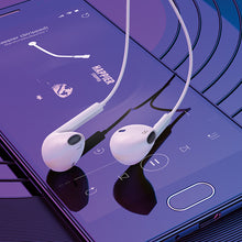 Заредете изображение във визуализатора на галерията – Borofone Earphones BM60 with Type C plug (DAC) white

