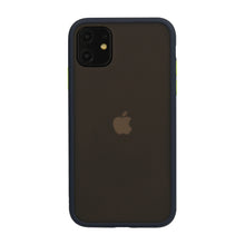 Заредете изображение във визуализатора на галерията – Vennus Color Button Bumper > Iphone 11 Pro Navyy
