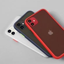 Заредете изображение във визуализатора на галерията – Vennus Color Button Bumper > Iphone 11 Pro Navyy
