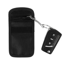 Заредете изображение във визуализатора на галерията – Vennus Car Keys Leather Pouch

