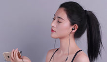 Заредете изображение във визуализатора на галерията – REMAX Earphones - RM-510 BLACK
