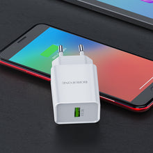 Заредете изображение във визуализатора на галерията – Borofone Wall charger BN5 Jingrui - USB - QC 3.0 18W white
