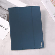 Заредете изображение във визуализатора на галерията – Wonder Soft Tablet Case 10 inches navy
