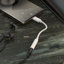 Заредете изображение във визуализатора на галерията – Borofone Adapter BV13 Audio - Type C to jack 3,5mm - white
