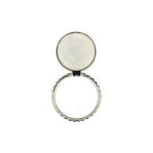 Заредете изображение във визуализатора на галерията – Ring JEWEL - White
