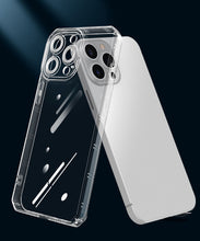 Заредете изображение във визуализатора на галерията – Armor Antishock гръб за Iphone 13 Pro Max прозрачен
