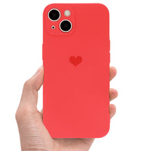 Заредете изображение във визуализатора на галерията – Vennus Silicone Heart Case for Iphone 13 Mini design 1 red
