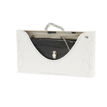 Заредете изображение във визуализатора на галерията – BAG - GLAMOUR Case - IPHONE 6 Black
