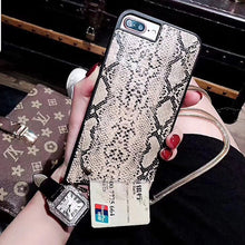 Заредете изображение във визуализатора на галерията – BAG - SNAKE Leather Case - IPHONE XS MAX White
