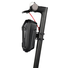 Заредете изображение във визуализатора на галерията – WILDMAN Scooter bag ES8X waterproof 2L
