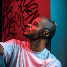 Заредете изображение във визуализатора на галерията – Borofone Headphones BO17 bluetooth black

