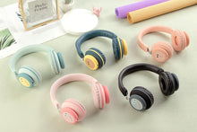 Заредете изображение във визуализатора на галерията – GJBY headphones - BLUETOOTH CA-030 Dinosaur Black
