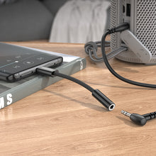Заредете изображение във визуализатора на галерията – Borofone Adapter BV15 Audio - Type C to jack 3,5mm - black

