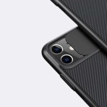 Заредете изображение във визуализатора на галерията – Nillkin CamShield PC Case for Iphone 11 black
