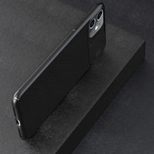 Заредете изображение във визуализатора на галерията – Nillkin CamShield PC Case for Iphone 11 black
