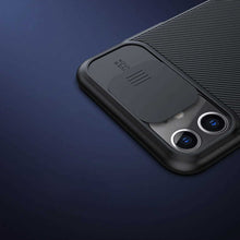 Заредете изображение във визуализатора на галерията – Nillkin CamShield PC Case for Iphone 11 black
