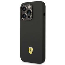 Заредете изображение във визуализатора на галерията – Original FERRARI Hardcase Silicone Metal Logo Magsafe FESSIHMP14XBK for Iphone 14 Pro Max Black
