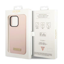 Заредете изображение във визуализатора на галерията – Original Case GUESS Silicone Logo Plate MagSafe GUHMP14XSBPLP for Iphone 14 Pro Max pink
