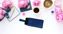 Заредете изображение във визуализатора на галерията – Telone Deko 1 Case (Size 13) for Iphone 13 Mini/12 Mini/SE 2020/7/8 NAVY

