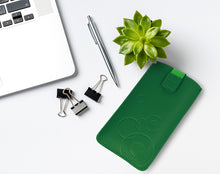 Заредете изображение във визуализатора на галерията – Telone Deko 1 Case (Size 16) for Iphone 11 Pro/Samsung J3 2016/J5 2017/Xcover 4s GREEN
