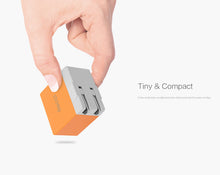Заредете изображение във визуализатора на галерията – Recci Wall Charger Cube RUC5003 - 4xUSB - 2,1A CN/US plug Orange + EU adapter
