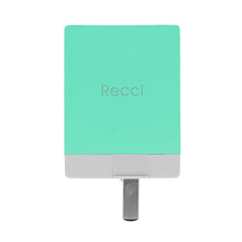 Заредете изображение във визуализатора на галерията – Recci Wall Charger Cube RUC5003 - 4xUSB - 2,1A CN/US plug Green + EU adapter
