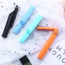 Заредете изображение във визуализатора на галерията – REMAX Selfie stick Mini - XT-P02 - wired lightning - Orange
