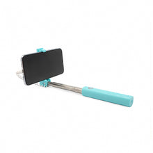 Заредете изображение във визуализатора на галерията – REMAX Selfie stick Mini - XT-P02 - wired lightning - Green
