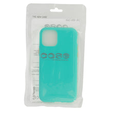 Заредете изображение във визуализатора на галерията – Solid Silicone Case for Samsung Galaxy A02 green
