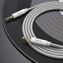 Заредете изображение във визуализатора на галерията – Hoco aux кабел 3.5mm audio to jack 3,5mm upa19 2m silver - TopMag

