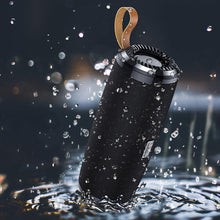 Заредете изображение във визуализатора на галерията – Hoco bs38 cool sports wireless speaker black - TopMag
