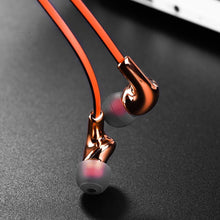 Заредете изображение във визуализатора на галерията – Hoco слушалки jack 3,5mm с микрофон  m30 оранжеви - TopMag
