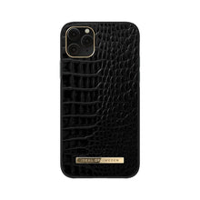 Заредете изображение във визуализатора на галерията – Ideal of sweden atelier for iphone 11 pro / xs / x neo noir croco - TopMag
