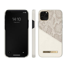 Заредете изображение във визуализатора на галерията – Ideal of sweden atelier for iphone 11 pro / xs / x peral python - TopMag
