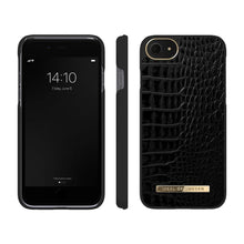 Заредете изображение във визуализатора на галерията – Ideal of sweden atelier for iphone 8 / 7 / 6s / se neo noir croco - TopMag
