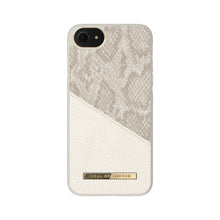 Заредете изображение във визуализатора на галерията – Ideal of sweden atelier for iphone 8 / 7 / 6s / se pearl python - TopMag
