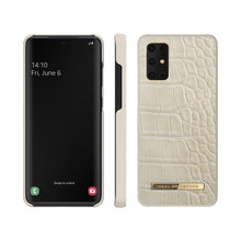 Заредете изображение във визуализатора на галерията – Ideal of sweden atelier for samsung s20 plus caramel croco - TopMag
