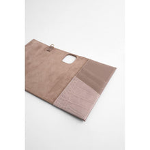 Заредете изображение във визуализатора на галерията – Ideal of sweden clutch for samsung s20 misty rose croco - TopMag
