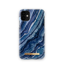 Заредете изображение във визуализатора на галерията – Ideal of sweden гръб - iPhone 11 indigo swirl - TopMag
