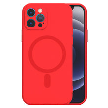 Заредете изображение във визуализатора на галерията – TEL PROTECT MagSilicone Case for Iphone 12 Red
