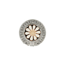 Заредете изображение във визуализатора на галерията – Ring FLOWER - White
