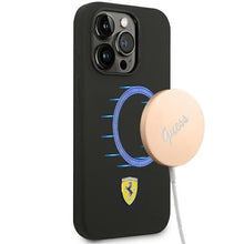 Заредете изображение във визуализатора на галерията – Original FERRARI Hardcase Silicone Metal Logo Magsafe FESSIHMP14XBK for Iphone 14 Pro Max Black
