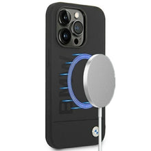Заредете изображение във визуализатора на галерията – Original Case BMW Silicone Signature Logo Magsafe BMHMP14XSLBLBK for Iphone 14 Pro Max Black
