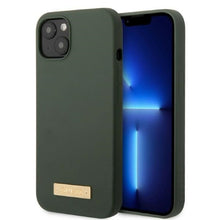 Заредете изображение във визуализатора на галерията – Original Case GUESS Silicone Logo Plate MagSafe GUHMP13MSBPLA for Iphone 13 green
