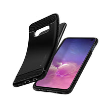 Заредете изображение във визуализатора на галерията – Spigen rugged armor гръб - samsung s10e  matte черен - само за 31.6 лв
