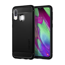 Заредете изображение във визуализатора на галерията – Spigen rugged armor гръб за samsung a40 черен - само за 31.6 лв
