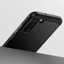 Заредете изображение във визуализатора на галерията – Spigen tough armor case for samsung s22 black - TopMag
