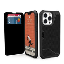 Заредете изображение във визуализатора на галерията – ( uag ) urban armor gear metropolis case гръб за iphone 13 black kevlar - TopMag

